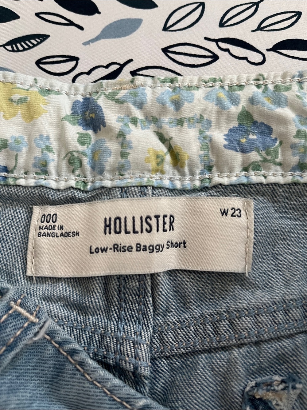 Hollister Light Blue - Low Rise Baggy; Vintage-Style Denim Shorts - Picture 2 of 4
